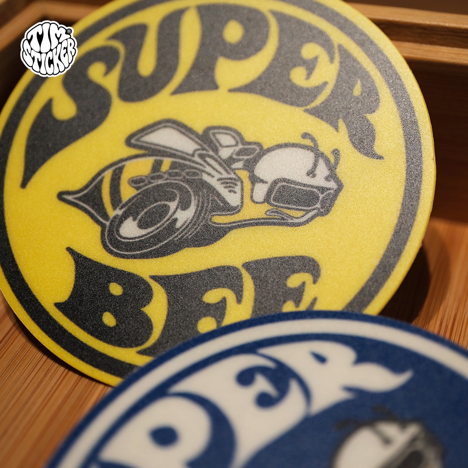 Dodge Super Bee Graffiti Sticker – Angry Bulldog Street Style Vinyl Decal for Cars, Laptops & Skate Gear, 3 PCS, Not Reusable TIM STICKER®