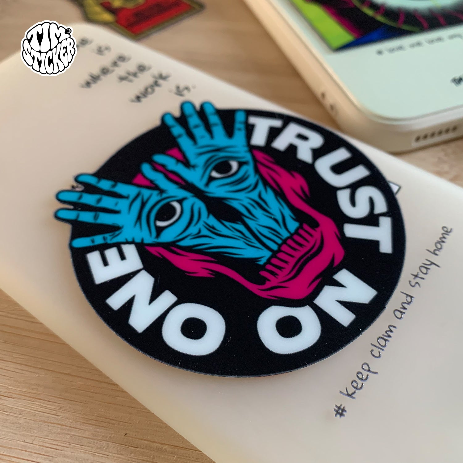 Trust no one Waterproof Stickers, Monster Hand And Eyes Vinyl Sticker Style Decal for Laptop, Water Bottle, Car, Skateboard, 3 PCS, Not Reusable TIM STICKER®